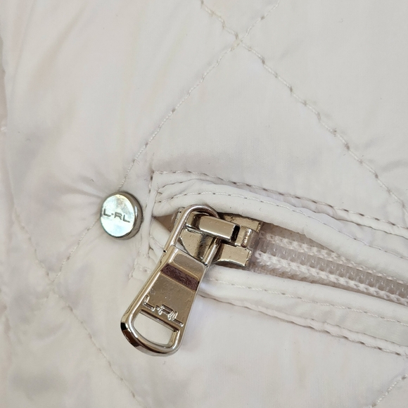 White Lauren Ralph Lauren light puff packable winter jacket, size L - Picture 9 of 16